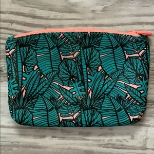 Makeup bag